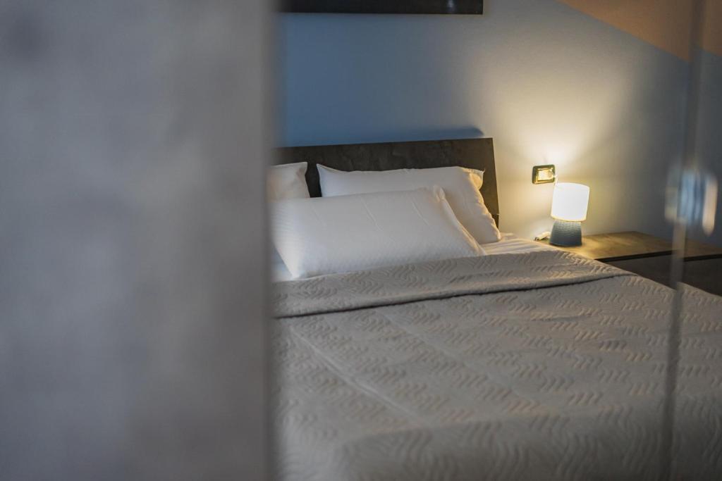 Elegant Apartment In Bergamo Center エクステリア 写真